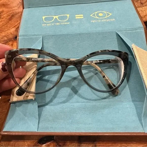 Cinzia Europa CIN 5157 Cat Eye Glasses – Shadow/Tuxedo Resin - Picture 2 of 9